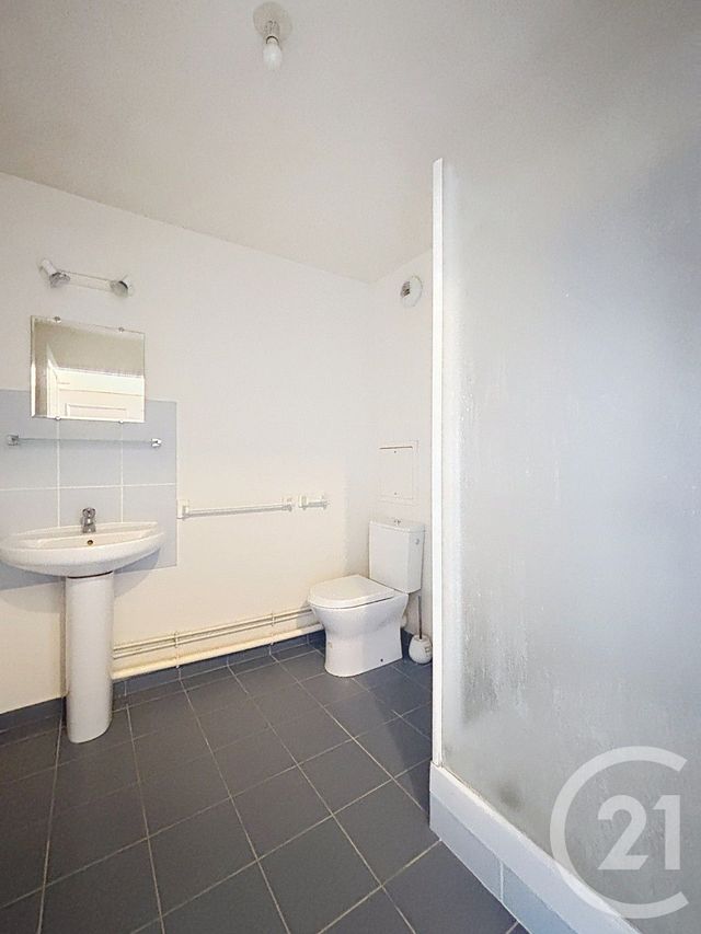 Appartement F1 à vendre - 1 pièce - 27.68 m2 - COMPIEGNE - 60 - PICARDIE - Century 21 Infinity