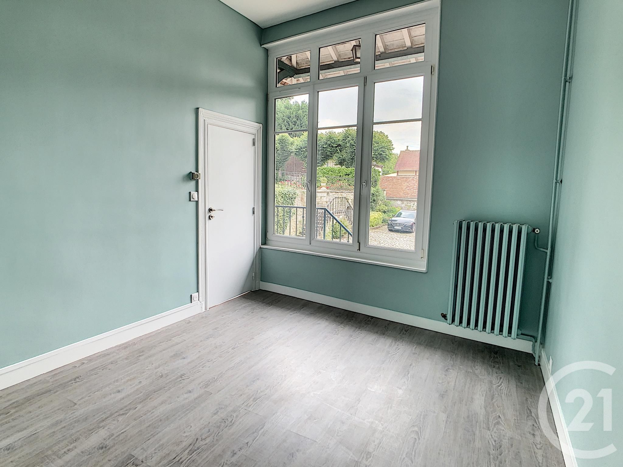 Appartement à louer - 3 pièces - 75.0 m2 - CHOISY AU BAC - Miniature 6