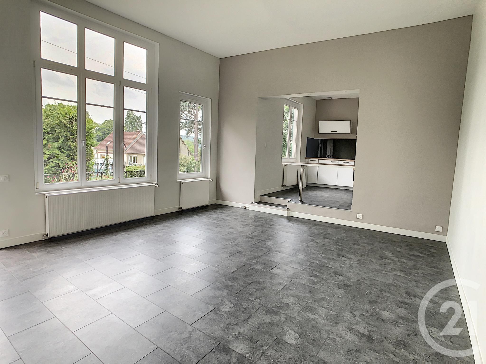 Appartement à louer - 3 pièces - 75.0 m2 - CHOISY AU BAC - Miniature 2