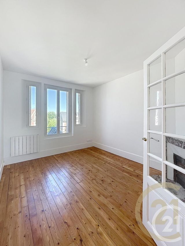 Appartement F3 à louer - 3 pièces - 49.9 m2 - COMPIEGNE - 60 - PICARDIE - Century 21 Infinity