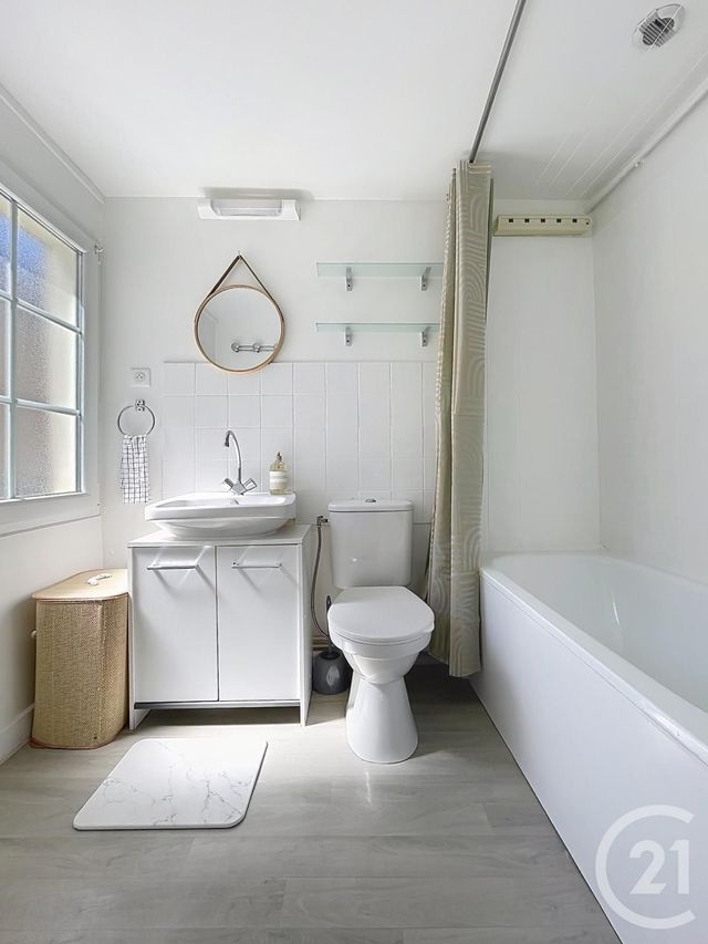 Appartement Studio à louer - 1 pièce - 34.45 m2 - COMPIEGNE - 60 - PICARDIE - Century 21 Infinity