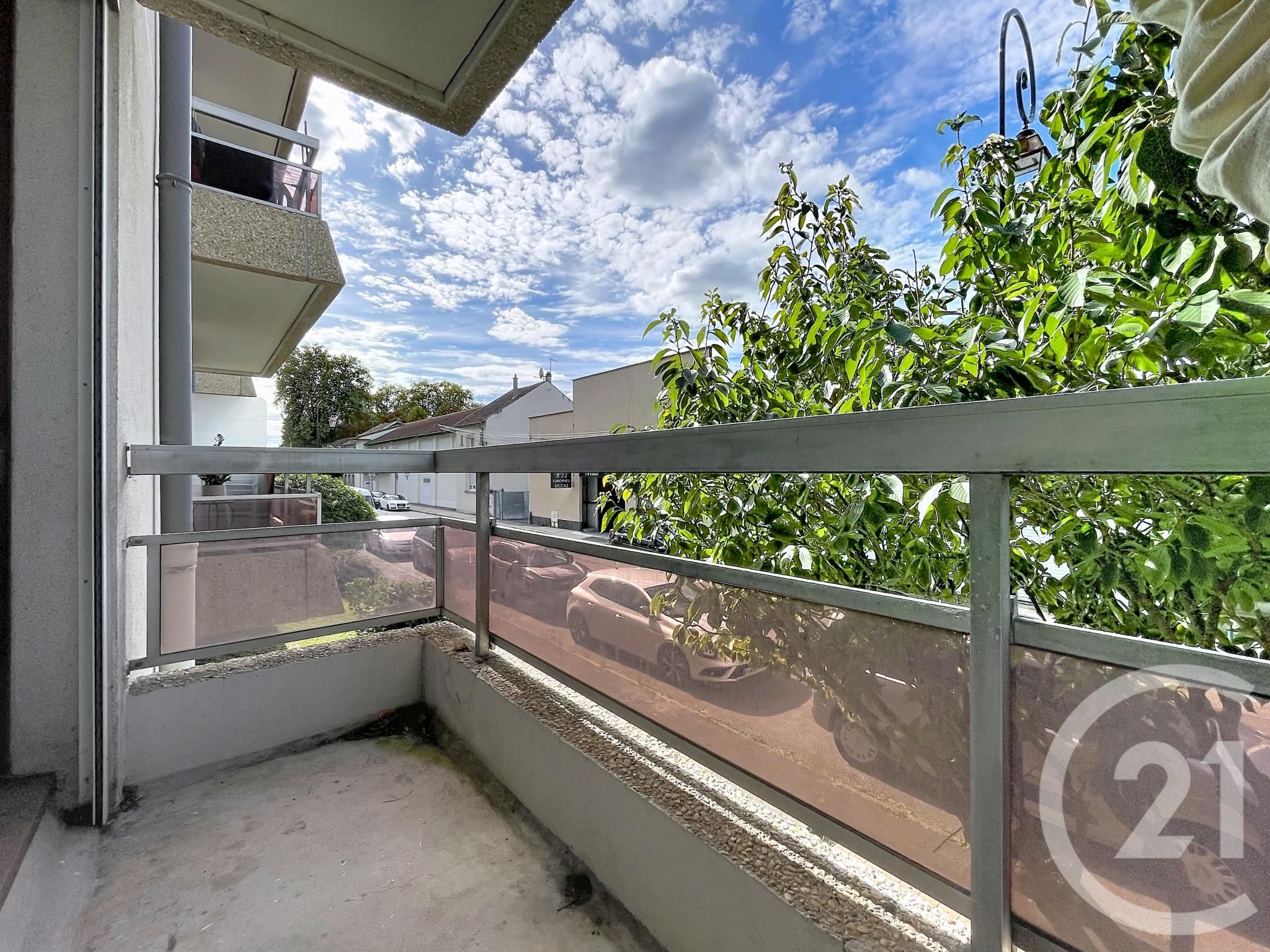 Appartement F1 à vendre - 1 pièce - 28.75 m2 - MARGNY LES COMPIEGNE - Miniature 4