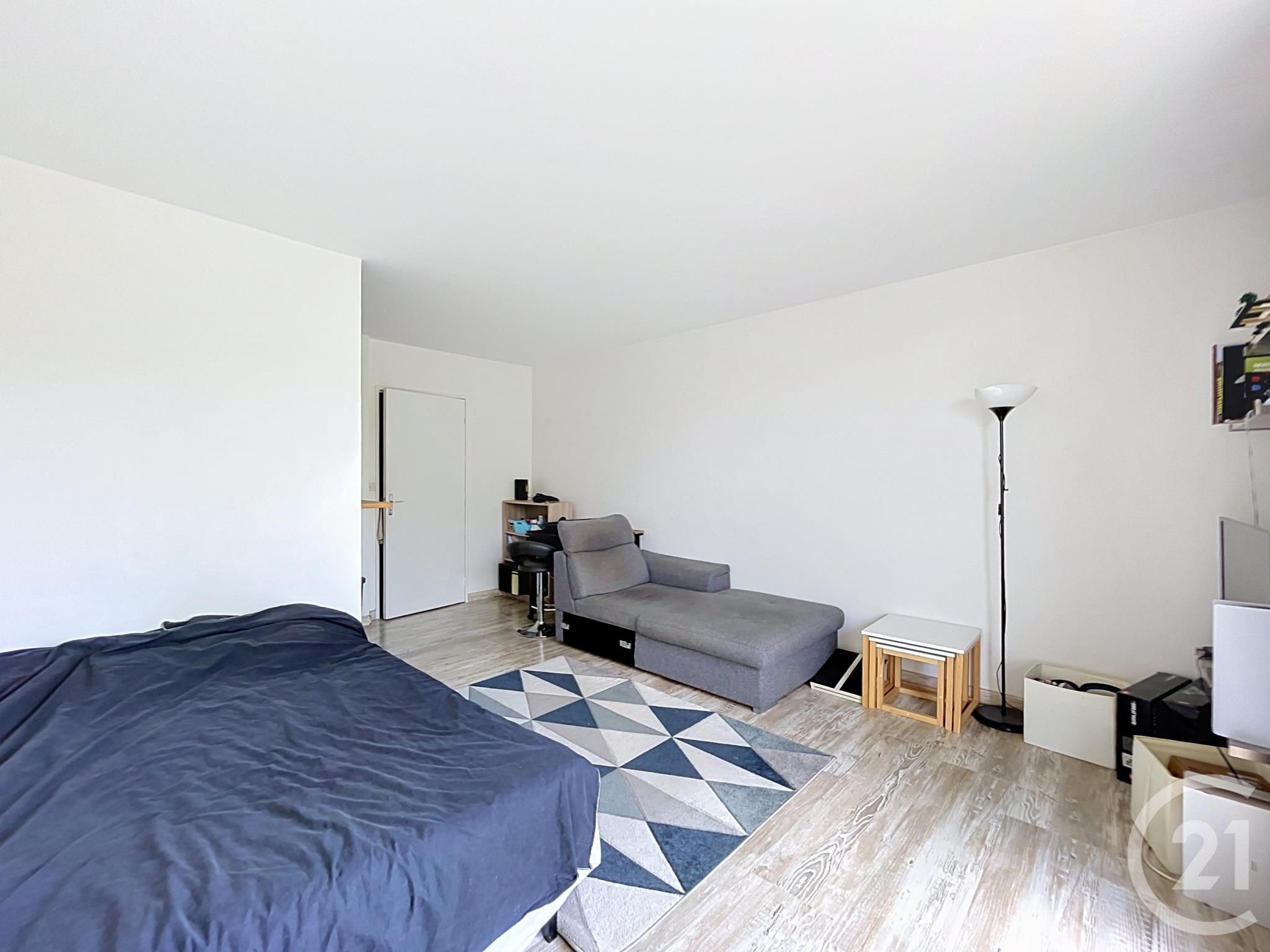 Appartement F1 à vendre - 1 pièce - 28.75 m2 - MARGNY LES COMPIEGNE - Miniature 3