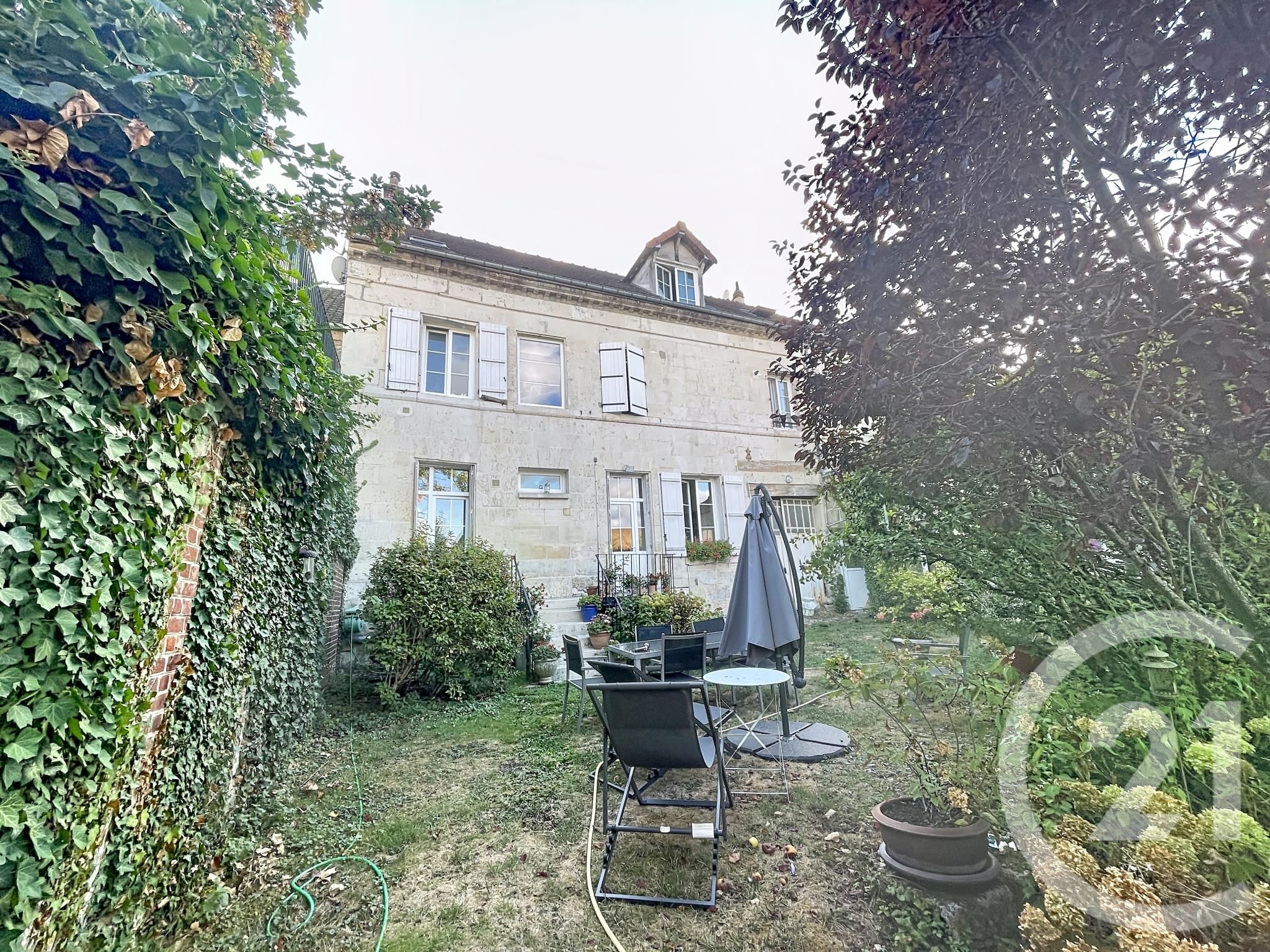 maison à louer - 6 pièces - 115.0 m2 - MARGNY LES COMPIEGNE - Miniature 2