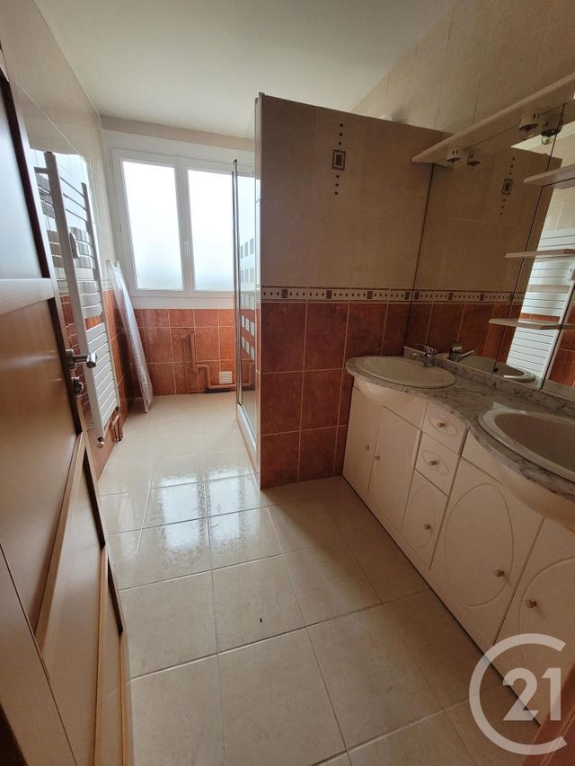 Appartement Chambre à louer - 1 pièce - 16.79 m2 - COMPIEGNE - 60 - PICARDIE - Century 21 Infinity