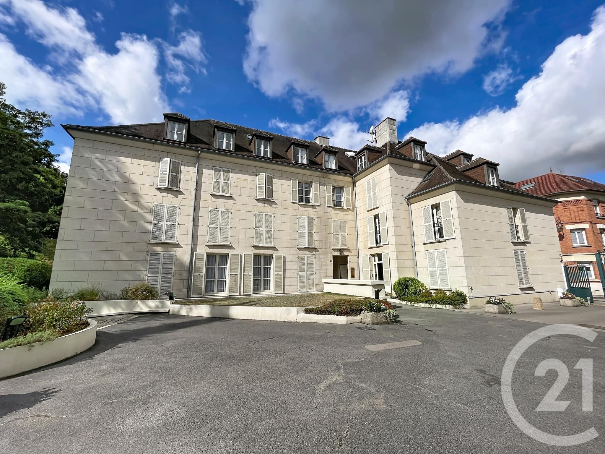 Appartement à vendre - 4 pièces - 119.58 m2 - COMPIEGNE - Miniature 11