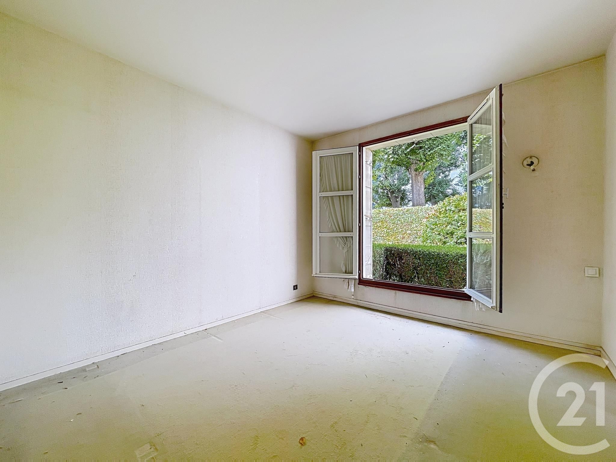Appartement à vendre - 4 pièces - 119.58 m2 - COMPIEGNE - Miniature 10