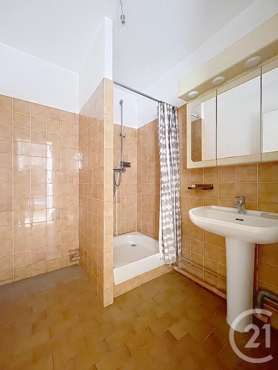 Appartement à vendre - 4 pièces - 119.58 m2 - COMPIEGNE - Miniature 6