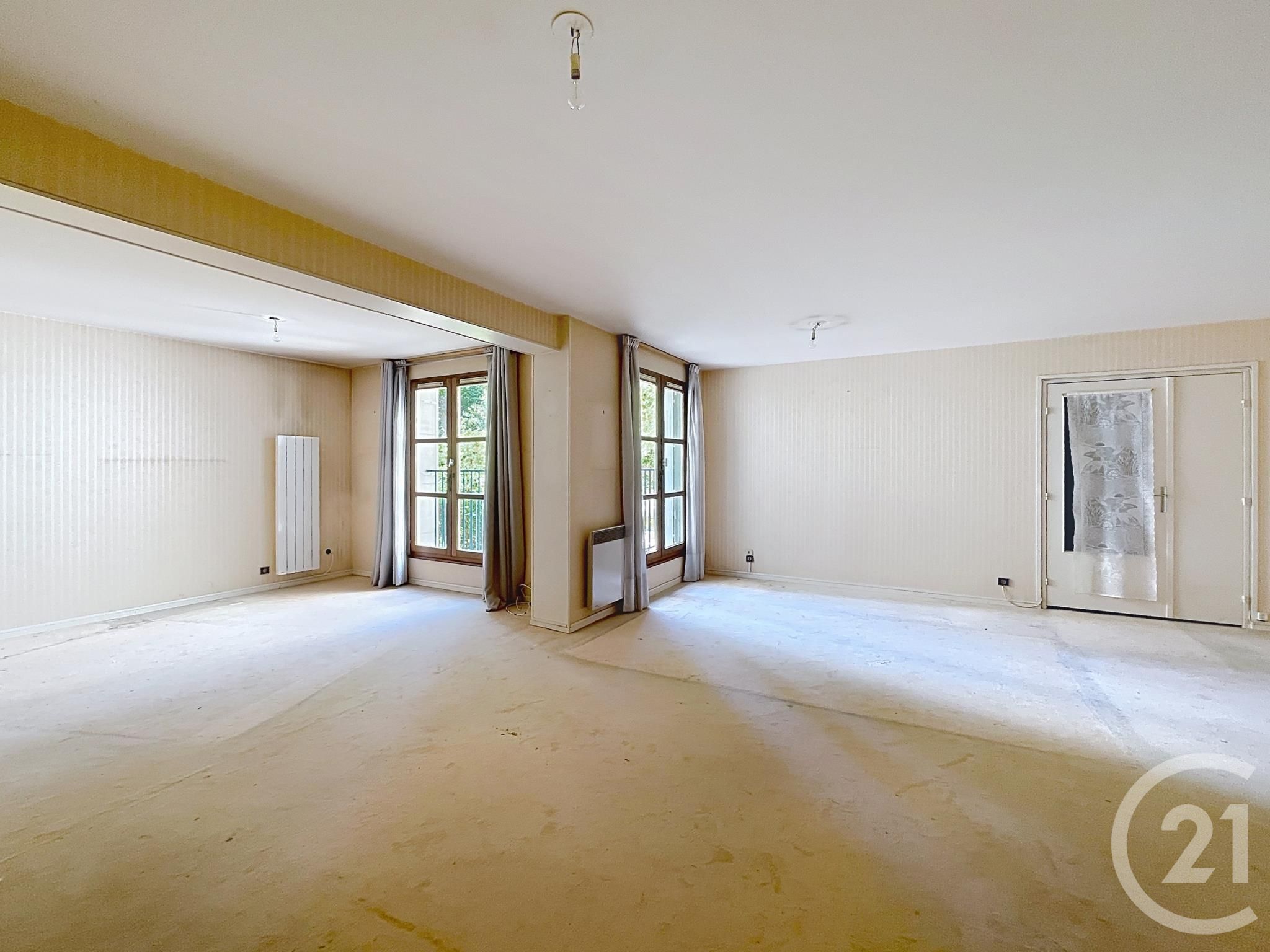 Appartement à vendre - 4 pièces - 119.58 m2 - COMPIEGNE - Miniature 9