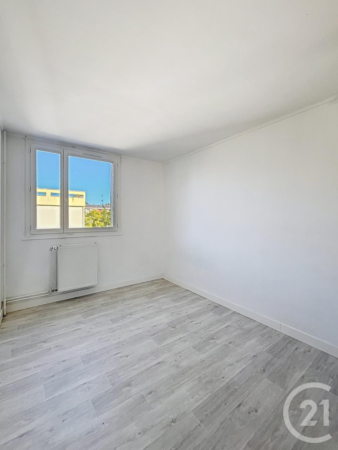 Appartement à louer - 3 pièces - 59.48 m2 - COMPIEGNE - Miniature 4
