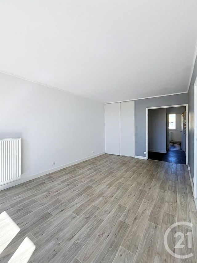 Appartement à louer - 3 pièces - 59.48 m2 - COMPIEGNE - 60 - PICARDIE - Century 21 Infinity