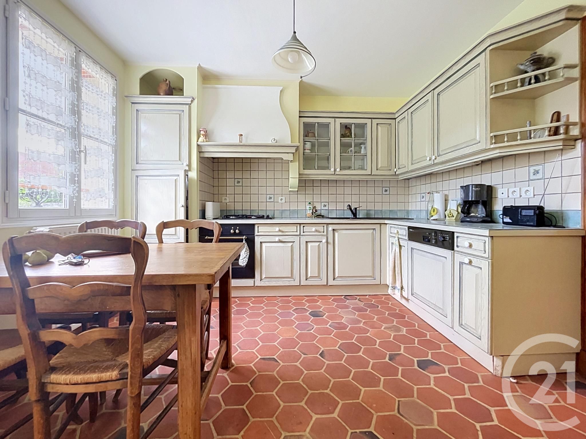 maison à vendre - 8 pièces - 185.0 m2 - LE MEUX - Miniature 6