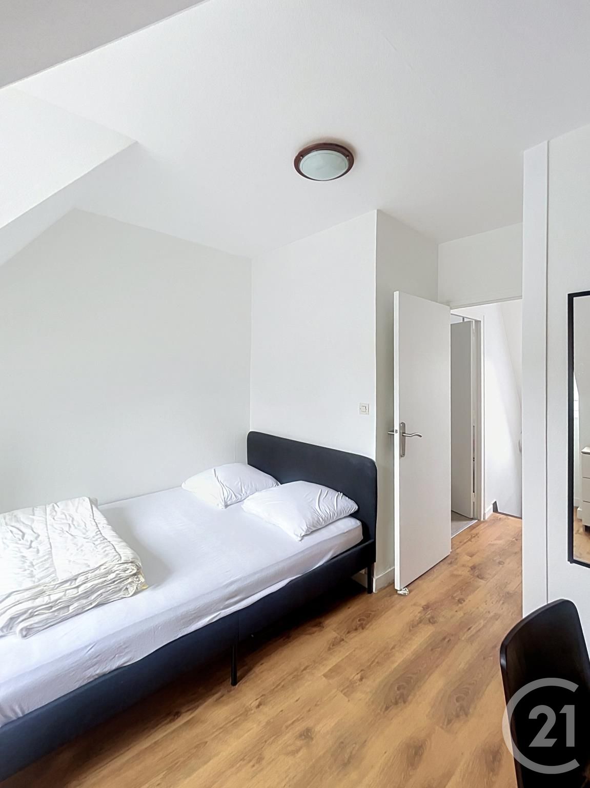 Appartement F3 à louer - 3 pièces - 60.98 m2 - COMPIEGNE - Miniature 5