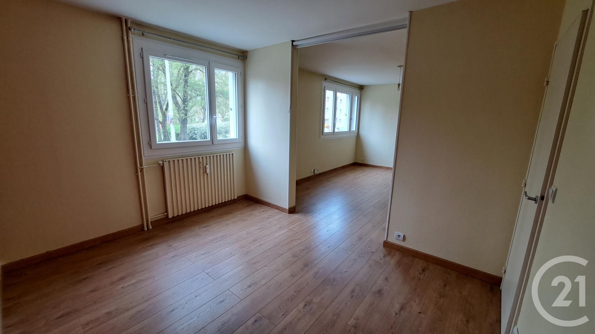 Appartement F2 bis à louer - 2 pièces - 63.03 m2 - COMPIEGNE - Miniature 6