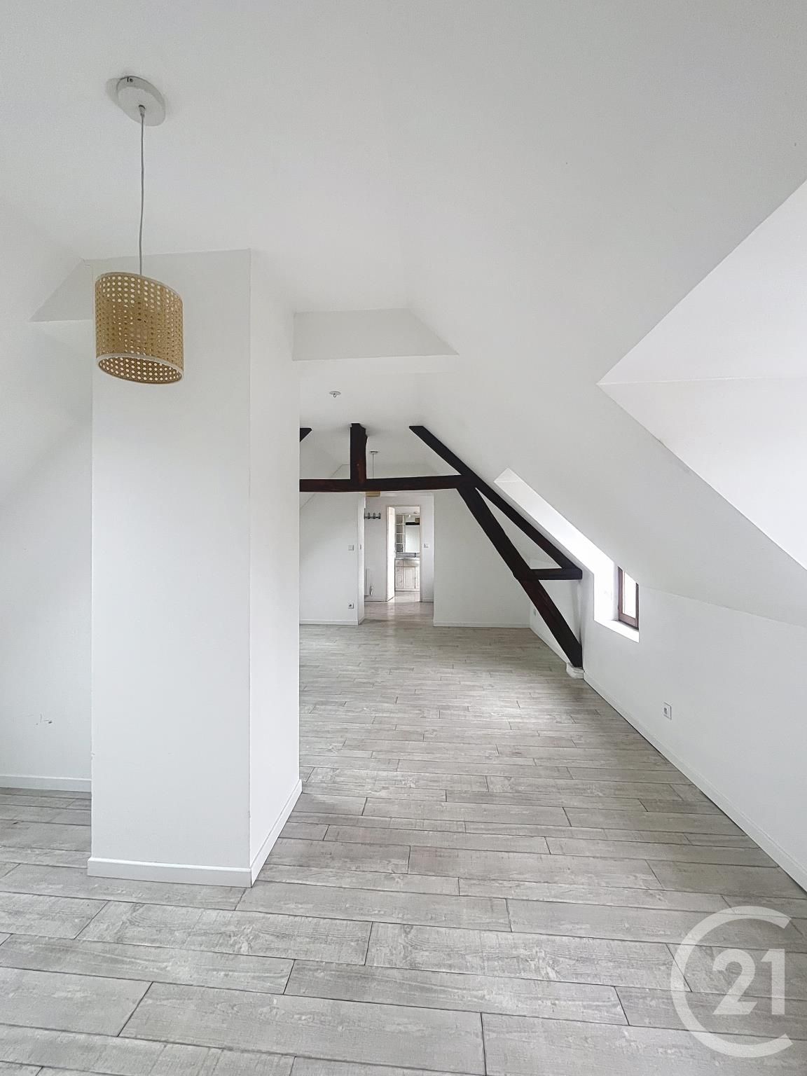 Appartement F3 à louer - 3 pièces - 56.32 m2 - LACROIX ST OUEN - Miniature 3
