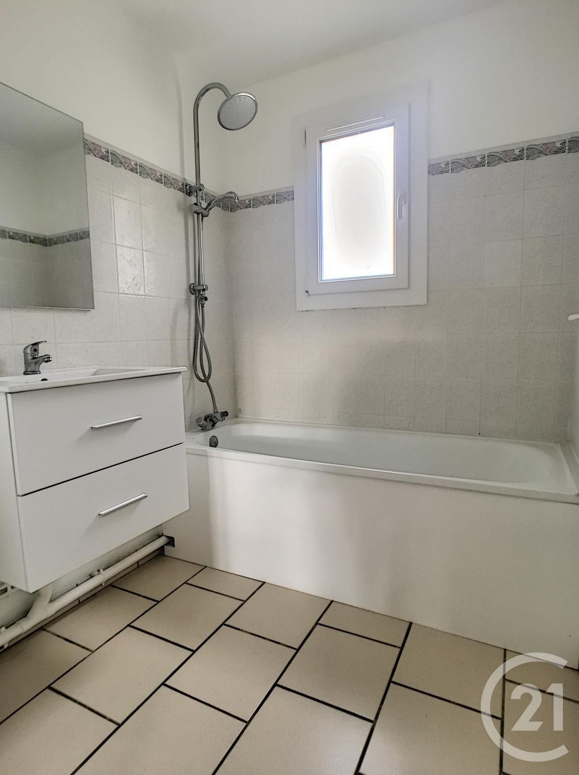 Appartement F2 à louer - 2 pièces - 30.5 m2 - LACROIX ST OUEN - Miniature 5