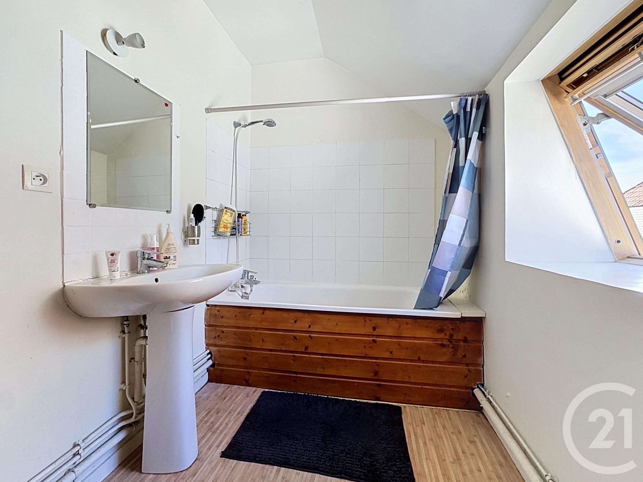 Appartement F2 bis à vendre - 3 pièces - 71.19 m2 - COMPIEGNE - Miniature 6
