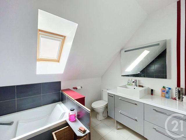 maison à vendre - 7 pièces - 162.9 m2 - LE MEUX - 60 - PICARDIE - Century 21 Infinity