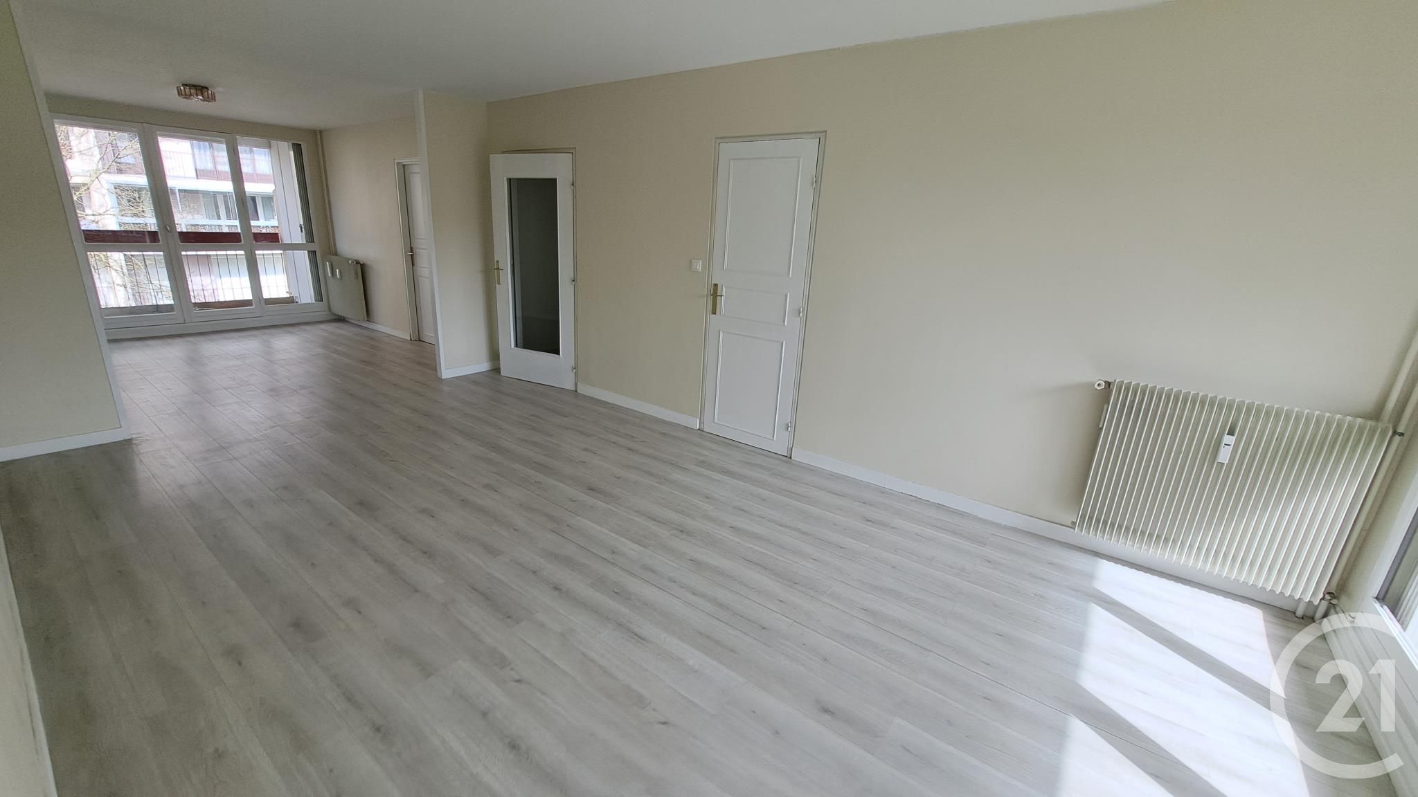 Appartement F5 à louer - 5 pièces - 96.97 m2 - COMPIEGNE - Miniature 4