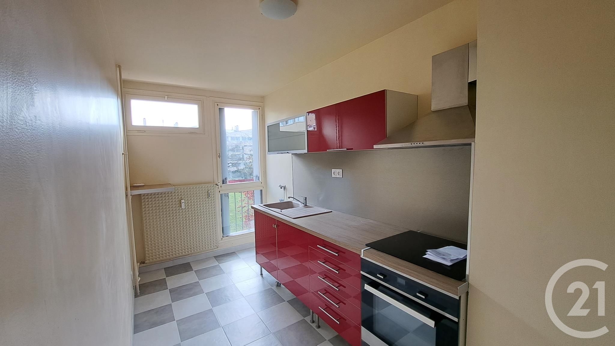 Appartement F5 à louer - 5 pièces - 96.97 m2 - COMPIEGNE - Miniature 5