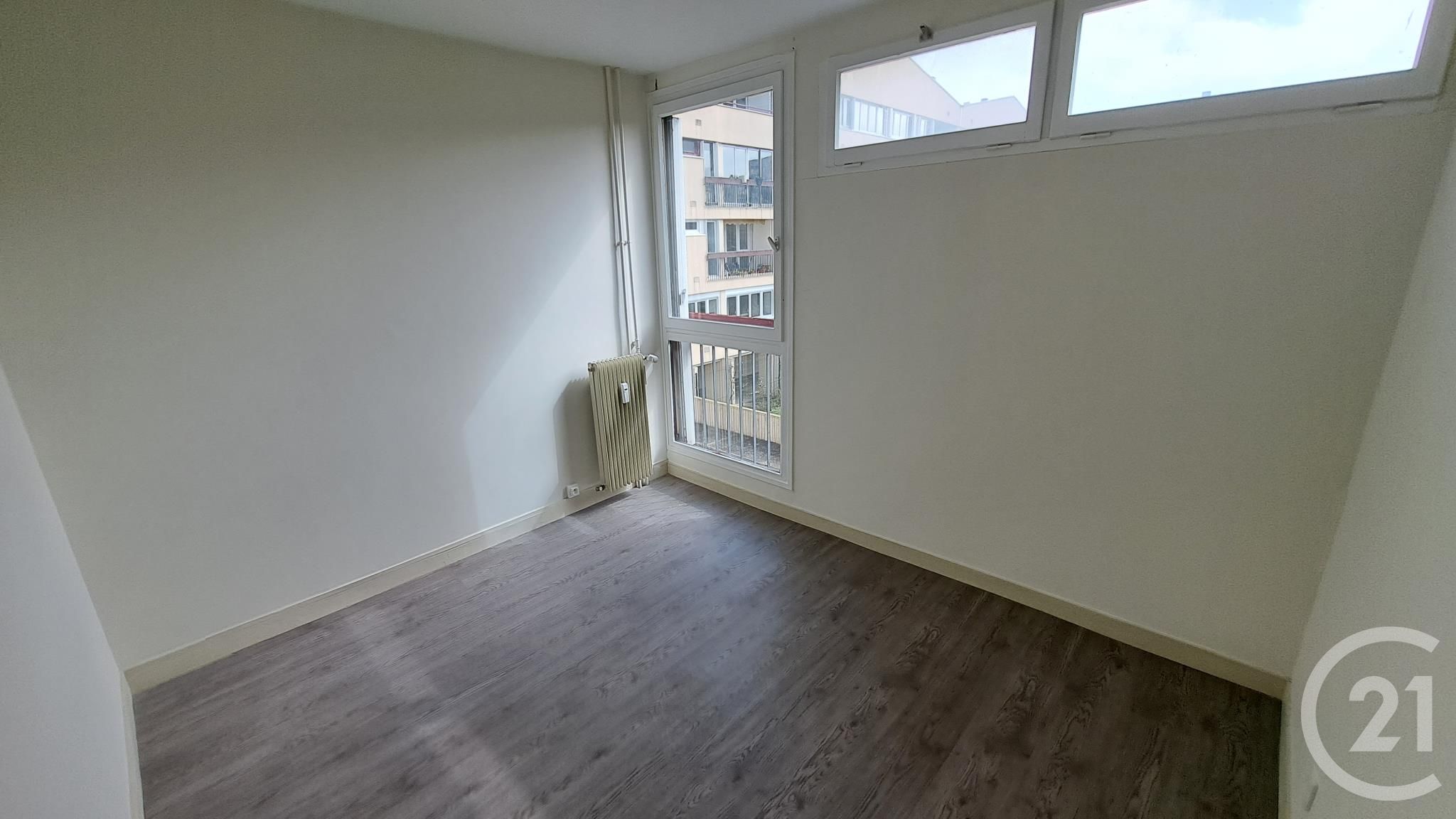 Appartement F5 à louer - 5 pièces - 96.97 m2 - COMPIEGNE - Miniature 8