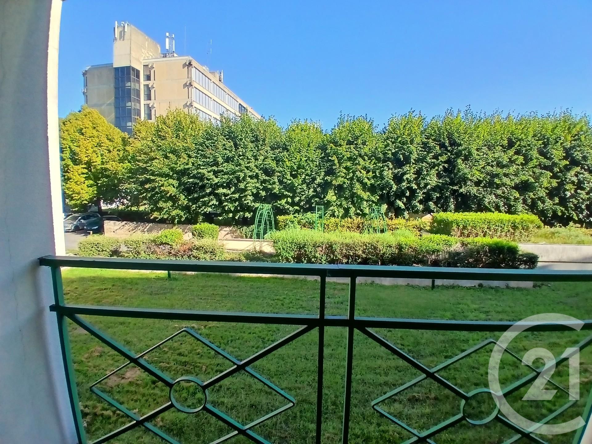 Appartement F2 à louer - 2 pièces - 49.11 m2 - COMPIEGNE - Miniature 2
