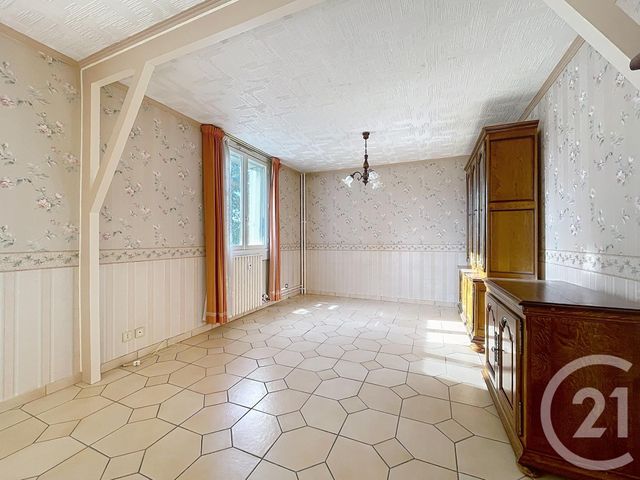 Appartement T3 à vendre - 3 pièces - 83.11 m2 - COMPIEGNE - 60 - PICARDIE - Century 21 Infinity
