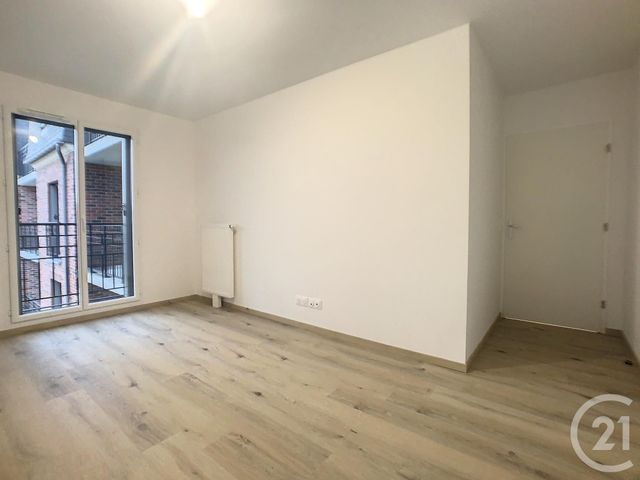 Appartement F3 à louer - 3 pièces - 59.0 m2 - MARGNY LES COMPIEGNE - 60 - PICARDIE - Century 21 Infinity
