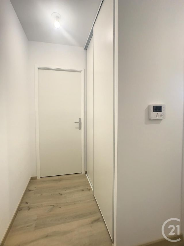 Appartement F3 à louer - 3 pièces - 59.0 m2 - MARGNY LES COMPIEGNE - 60 - PICARDIE - Century 21 Infinity