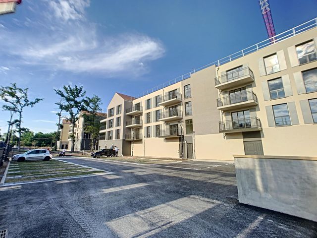  - COMPIEGNE - 